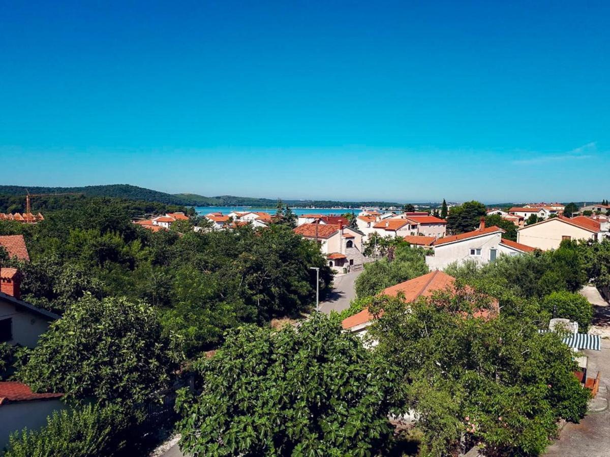 Apartments Ondamarina Медулин Экстерьер фото